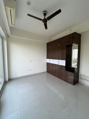 Room in 3 BHK Apartment at Adani M2K Oyster Grande, Sector 102 – for Rent