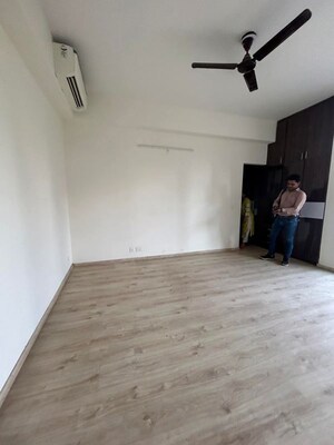 Room in 3 BHK Apartment at Adani M2K Oyster Grande, Sector 102 – for Rent