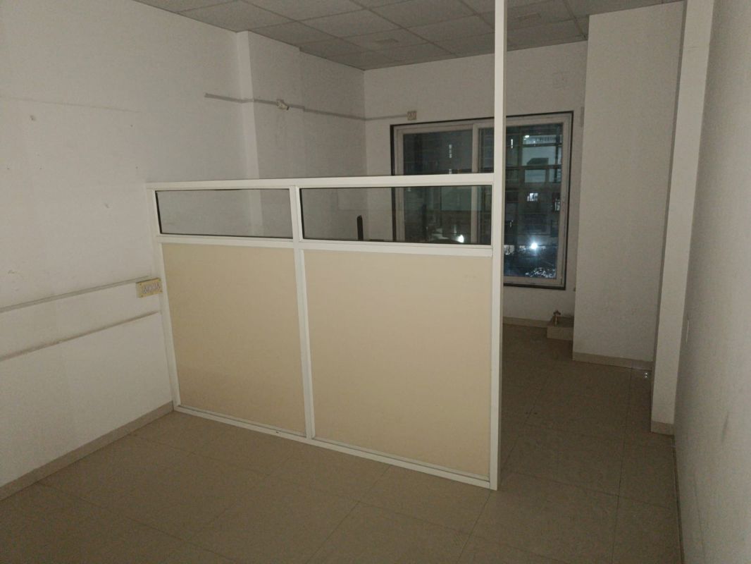 Office Space For Rent in Raviraj Crossroads