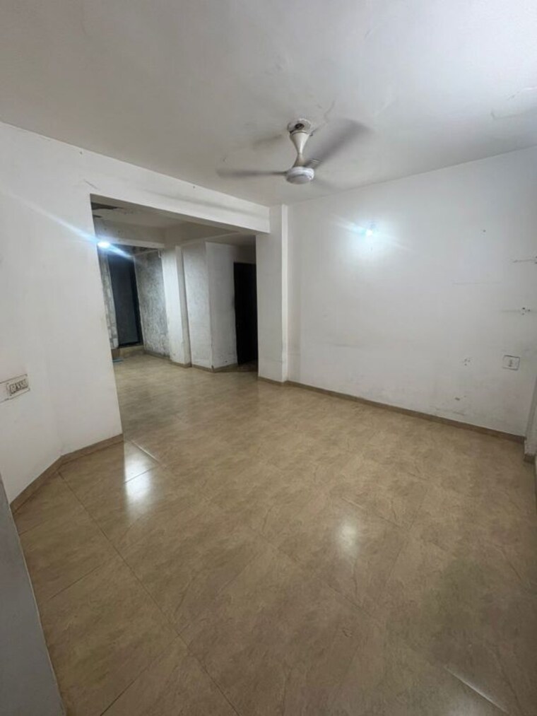 Room, satellite 2 Bedroom 1150 Sq.Ft. Apartment In Satellite Ahmedabad 10343520