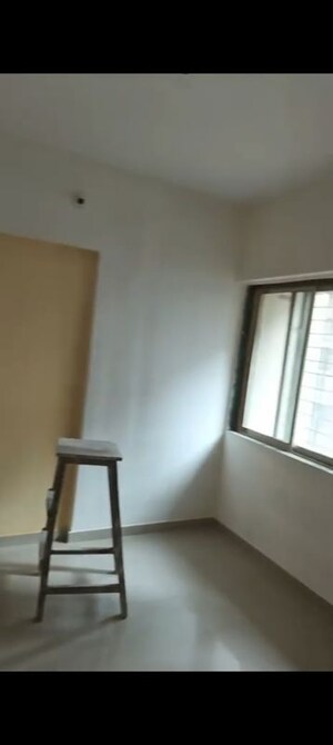 Room in 1 BHK Builder Floor at Mira Road Swarajya CHS, Mira Road East – for Sale