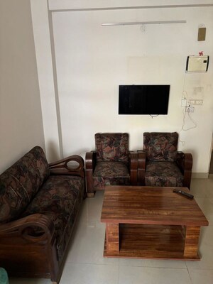 1 BHK Apartment For Rent in Breez Global Heights, Sohna Sector 33
