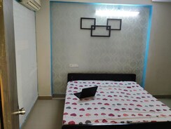 2 BHK + Pooja Room Apartment For Rent in LandIndia Capital Green