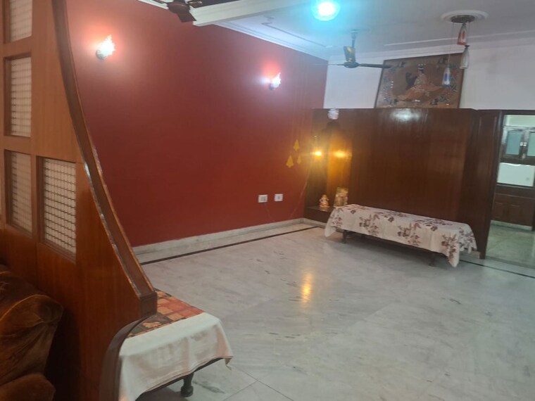 Living Room, rwa-apartments-sector-20 2 Bedroom 162 Sq.Mt. Builder Floor In Sector 20 Noida 10343586
