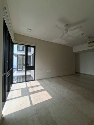3 BHK Apartment For Rent in Lodha The Park Side, Worli