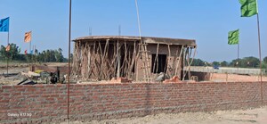 Plot Area in  Plot at Gosainganj – for Sale