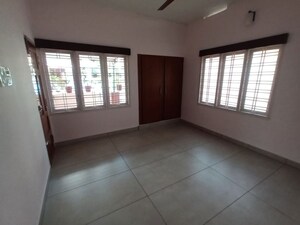 Room in  Warehouse at Kadavanthara – for Rent