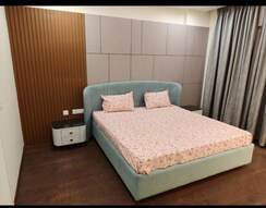 3 BHK + Extra Room Apartment For Rent in Experion Capital