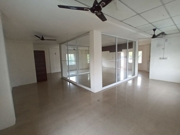 Room, kadavanthara Commercial Office Space 1200 Sq.Ft. In Kadavanthara Kochi 10343643