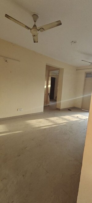 Room in 2 BHK Apartment at Zion Stonecrop and Celeste Garden, Sector 78 – for Rent
