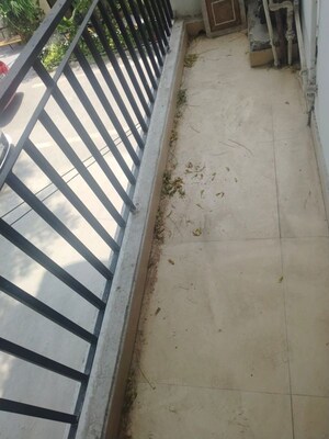 Balcony in 1 RK Builder Floor at Saket – for Rent