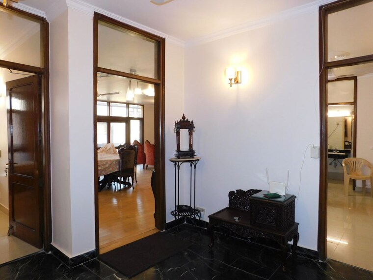 Other, safdarjung enclave 2 Bedroom 500 Sq.Yd. Builder Floor In Safdarjung Enclave Delhi 10343716
