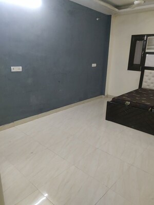 Room in 2 BHK Apartment at Yashwant Nagar, Virar West – for Rent