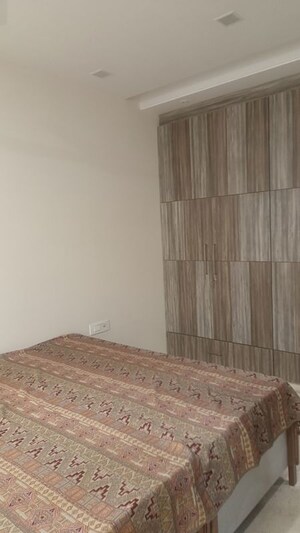 Room in 3 BHK Builder Floor at New Rajinder Nagar – for Sale