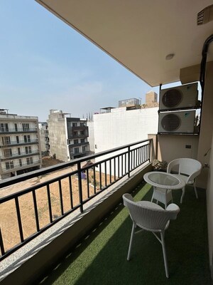 Balcony in 1 BHK Builder Floor at Sector 42 – for Rent