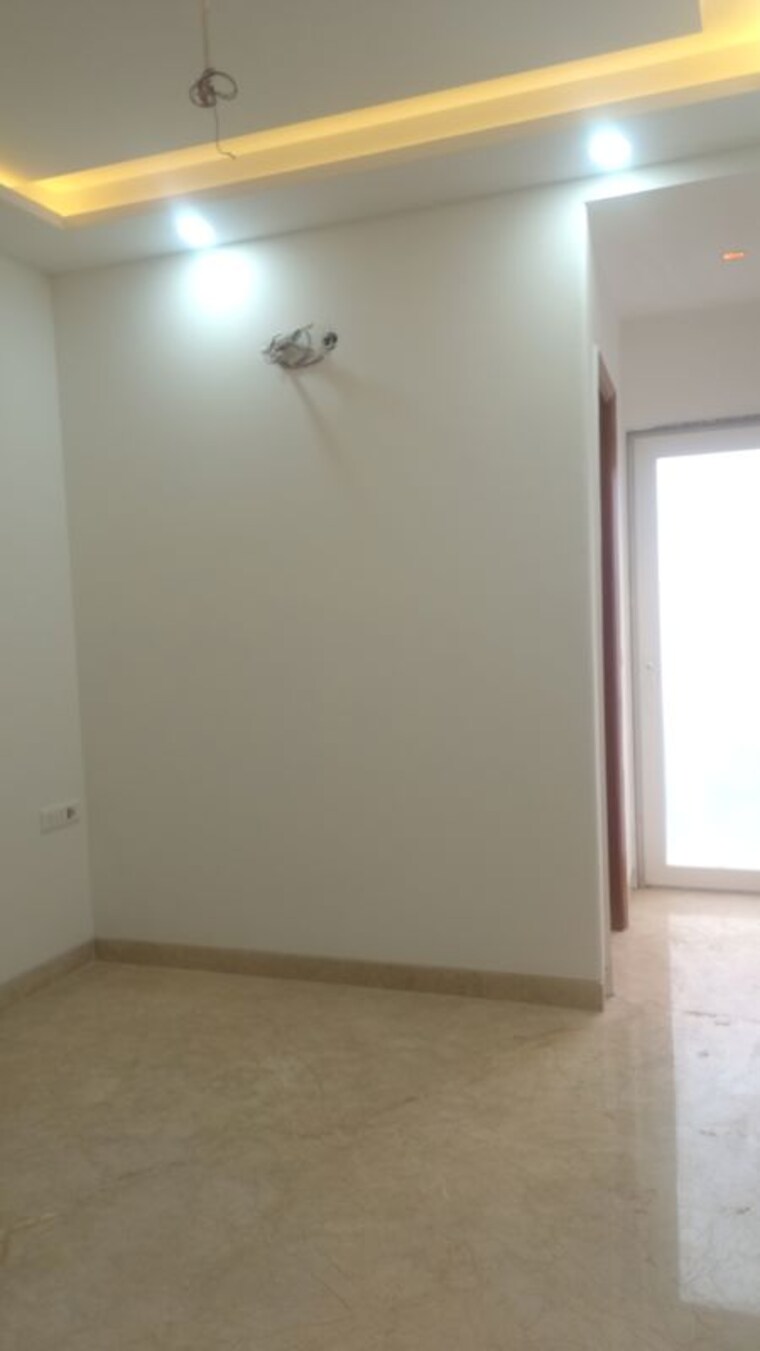 Room, new rajinder nagar 3 Bedroom 907 Sq.Ft. Builder Floor In New Rajinder Nagar Delhi 10343724