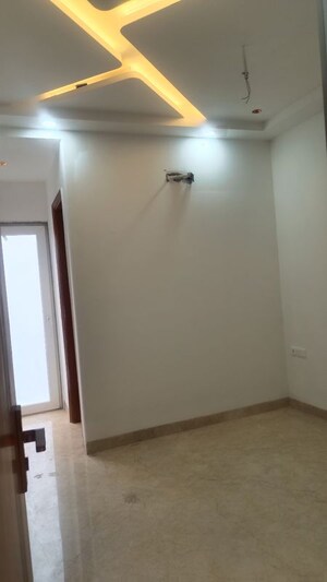 Room in 3 BHK Builder Floor at New Rajinder Nagar – for Sale