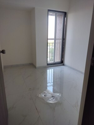 Bathroom in 2 BHK Apartment at Anant Metropolis Insignia Towers, Kasarvadavali – for Rent