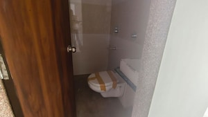 Bathroom in 1 BHK Apartment at Sushanku Avenue 36, Goregaon West – for Rent