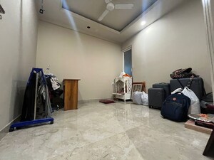 Parking in 3 BHK Apartment at Chattarpur – for Rent