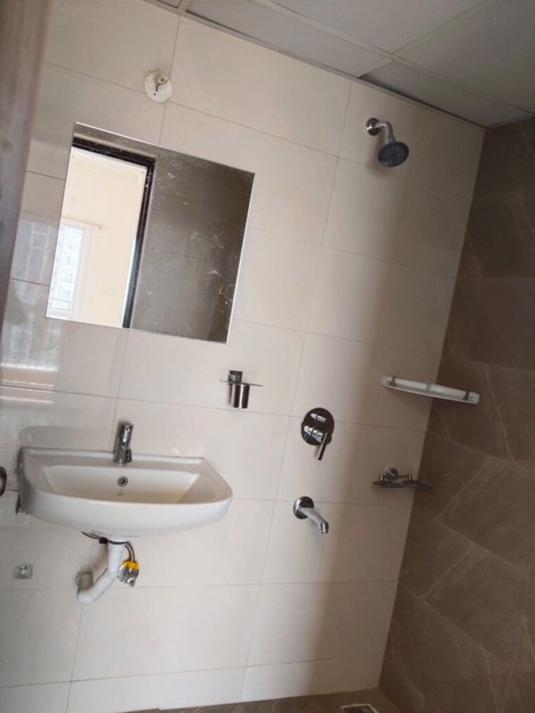 Bathroom, candeur-40 3 Bedroom 1600 Sq.Ft. Apartment In Miyapur Hyderabad 10343751