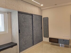 Room in 3 BHK Apartment at Candeur 40, Miyapur – for Rent