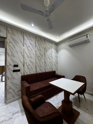 Team Area in 1 BHK Builder Floor at Sector 40 – for Rent