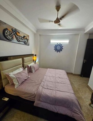 Bedroom in 3 BHK Apartment at Chattarpur – for Rent