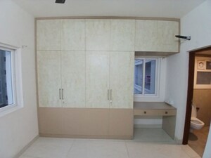 Room in 3 BHK Apartment at Aparna Zenon, Puppalaguda – for Rent