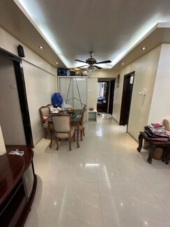 3 BHK + Extra Room Apartment For Sale in Oshiwara