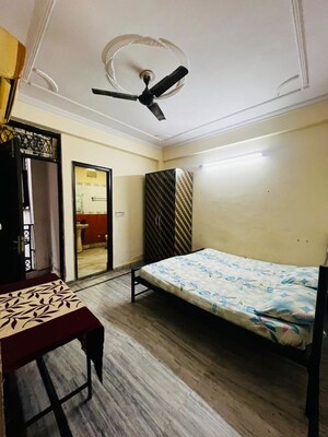 Bedroom in 1 BHK Apartment at Saket – for Rent