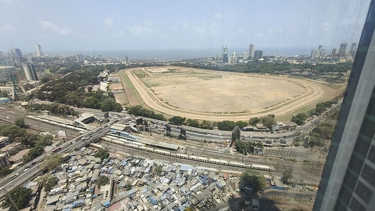Exterior View, piramal-mahalaxmi-central-tower-2 4 Bedroom 1850 Sq.Ft. Apartment In Mahalaxmi Mumbai 10343797