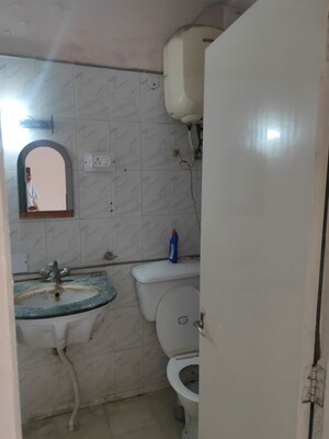 Bathroom in 2 BHK Apartment at Shipra Suncity, Vaibhav Khand – for Sale