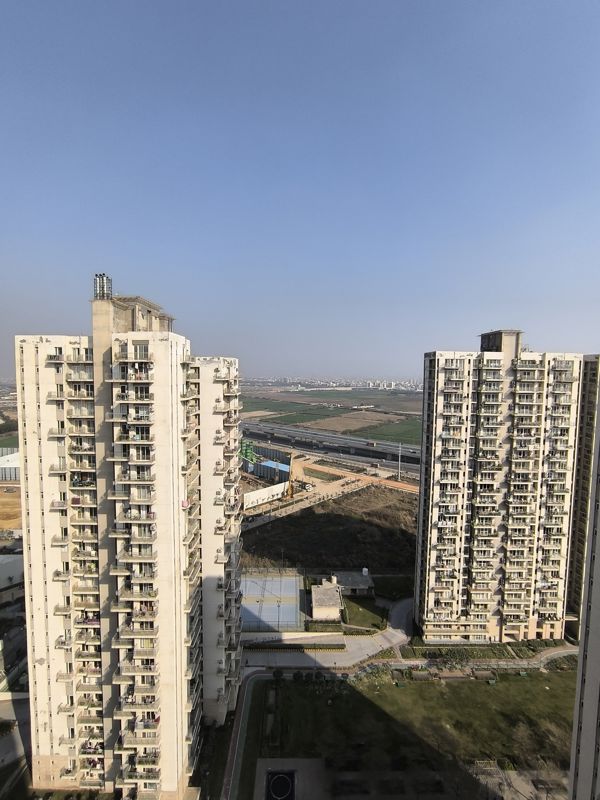 3 BHK + Pooja Room,Servant Room,Study Room,Extra Room,Store Room Apartment For Rent in Conscient Heritage Max