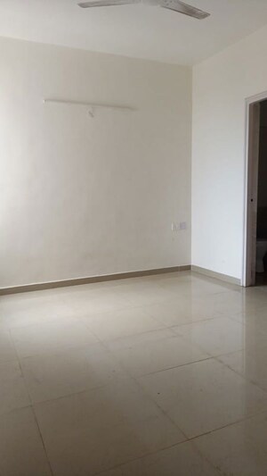 Room in 2 BHK Apartment at Shree Vardhman Green Court, Sector 90 – for Sale