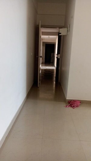 Building Lobby in 2 BHK Apartment at Shree Vardhman Green Court, Sector 90 – for Sale
