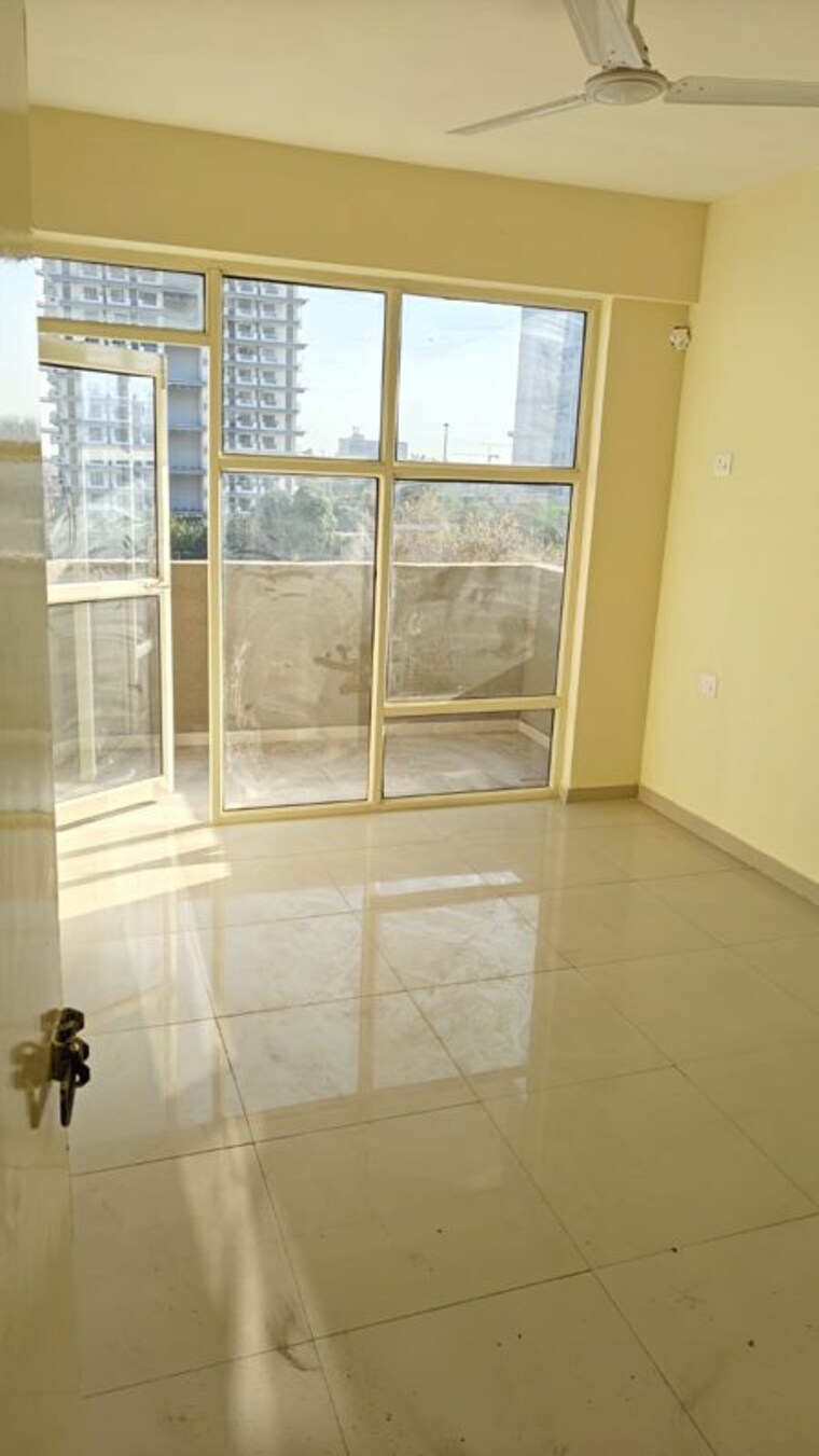 Room, pyramid-midtown 2 Bedroom 724 Sq.Ft. Apartment In Sector 59 Gurgaon 10343938