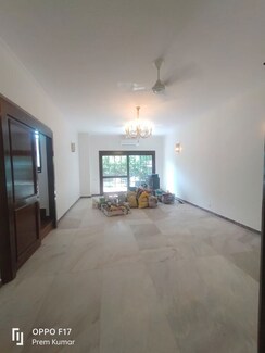 3 BHK Apartment For Rent in Defence Colony