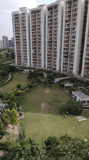  Plot For Sale in Jaypee Kensington Park Plot, Sector 133