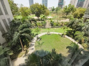 4 BHK Apartment – Garden View at Gaurs Trecento Residences, Jaypee Greens - for Sale