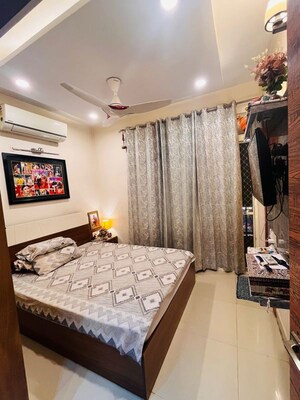 Bedroom in 3 BHK Builder Floor at Bptp Park Floors I, Sector 77 – for Sale
