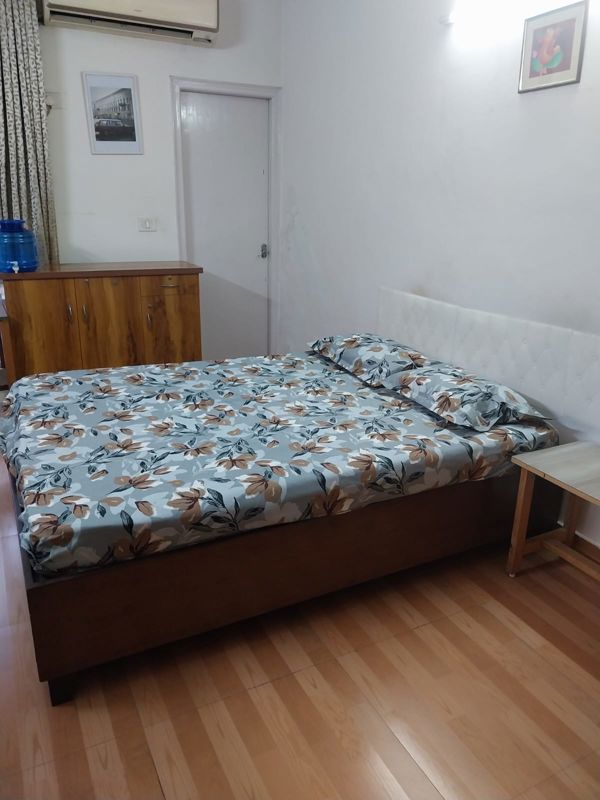 1 BHK Builder Floor For Rent in Kalkaji