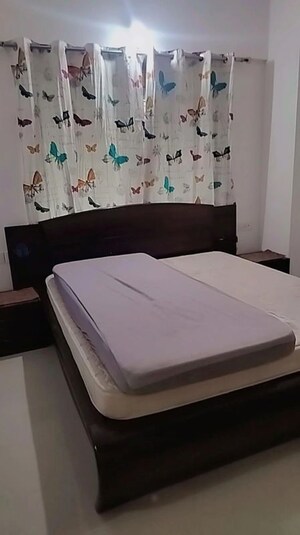 2 BHK Apartment For Rent in Naren Bliss Phase I, Magarpatta Road
