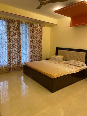 Bedroom in 4 BHK Independent House at Ardee City, Sector 52 – for Rent