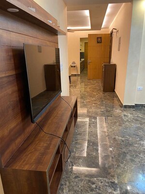 Furnished Amenities in 4 BHK Independent House at Ardee City, Sector 52 – for Rent