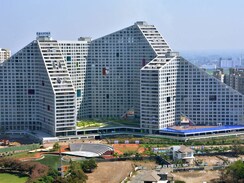5 BHK Apartment For Sale in Amanora Future Towers