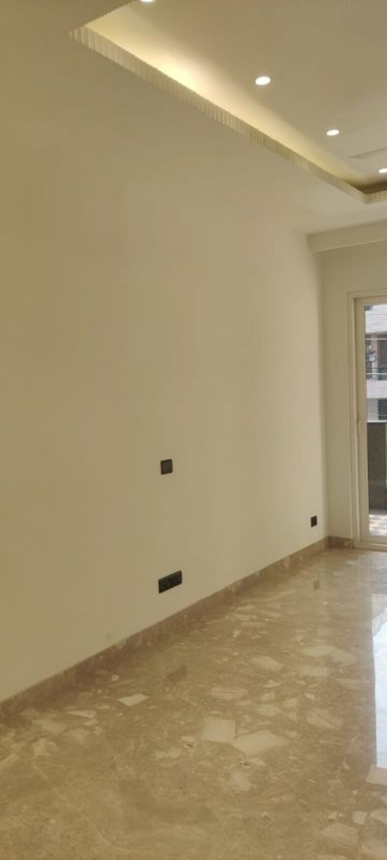 Room, greater kailash ii 4 Bedroom 2700 Sq.Ft. Builder Floor In Greater Kailash ii Delhi 9948005