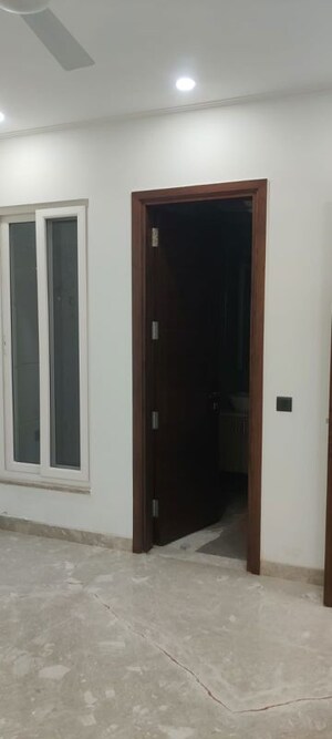Master Bedroom in 4 BHK Builder Floor at Greater Kailash ii – for Sale