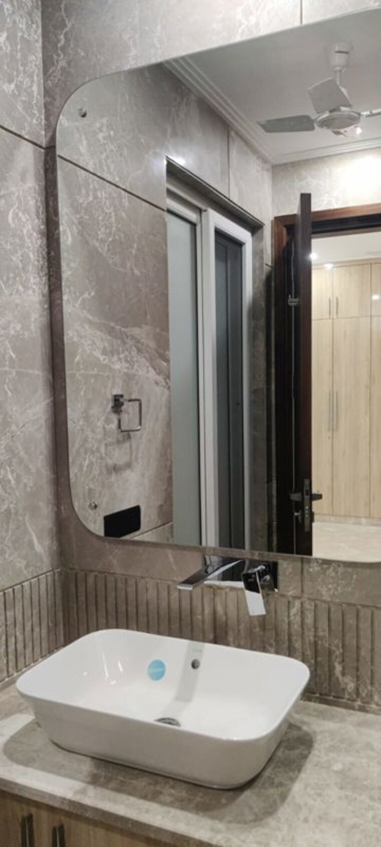 Bathroom, greater kailash ii 4 Bedroom 2700 Sq.Ft. Builder Floor In Greater Kailash ii Delhi 9948005