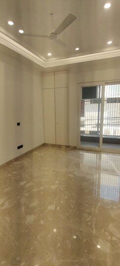 4 BHK + Pooja Room,Servant Room Builder Floor For Sale in Greater Kailash II